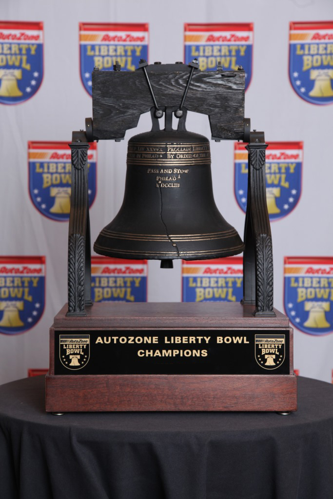 2013 Bell Trophyedit